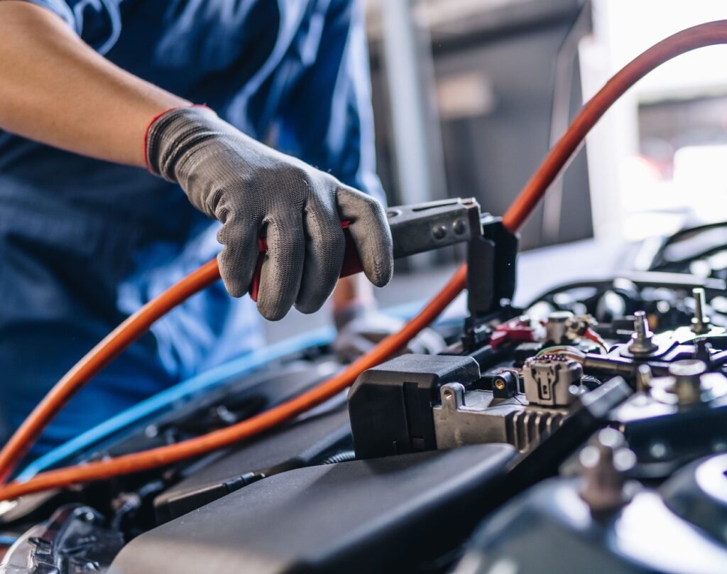 Maintenance Worker Checking Tire Service Via Insur 2023 11 27 05 00 45 Utc 2 1024x808 1